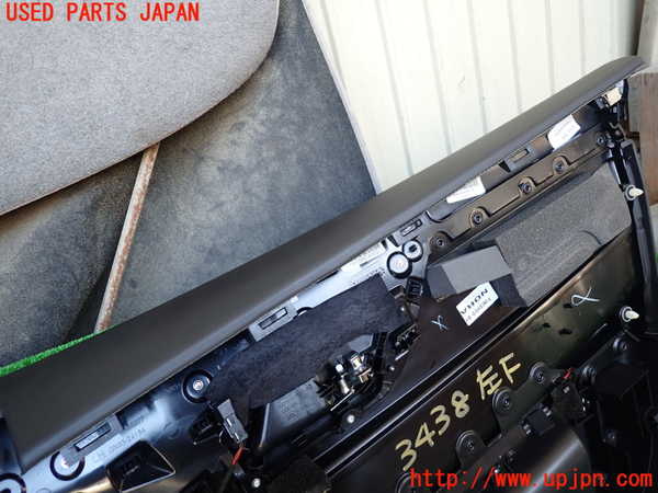 1UPJ-9234381264]ジャガー・XF スポーツブレイク(JBS2NC)左前ドア内張り 中古_5