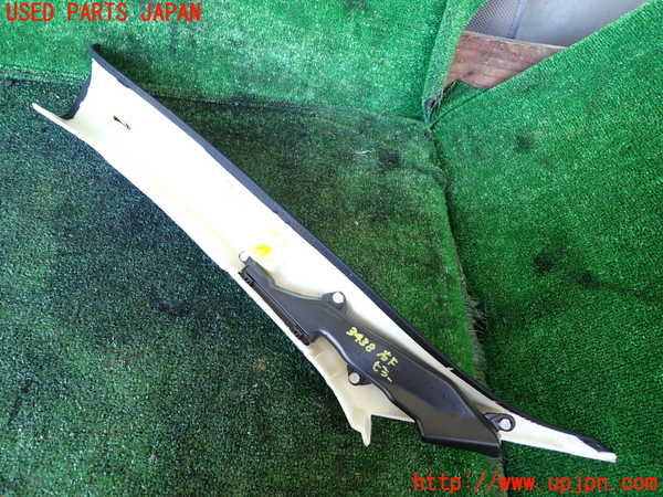 1UPJ-9234387655]ジャガー・XF スポーツブレイク(JBS2NC)右フロントピラートリム 中古_2