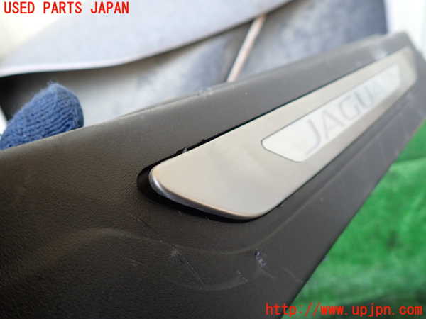 1UPJ-9234387740]ジャガー・XF スポーツブレイク(JBS2NC)スカッフプレート 中古_2