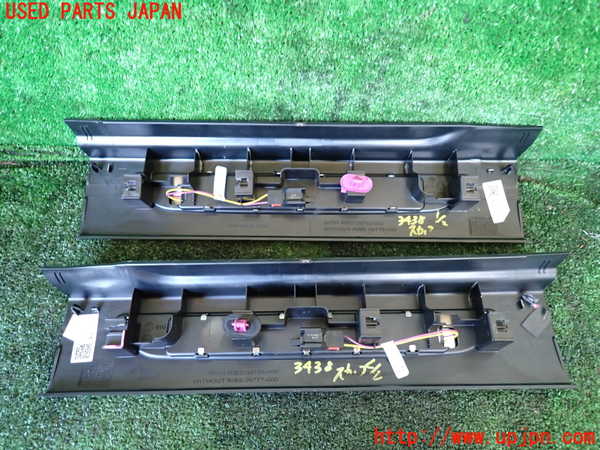 1UPJ-9234387740]ジャガー・XF スポーツブレイク(JBS2NC)スカッフプレート 中古_3