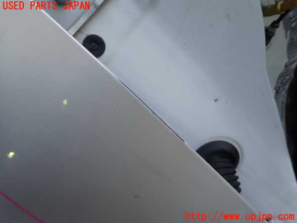 1UPJ-9234391230]エスクァイアハイブリッド(ZWR80G)右前ドア 中古_2