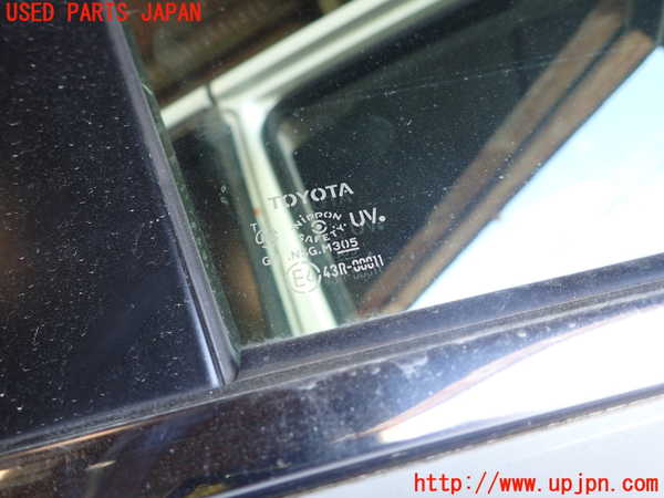 1UPJ-9234391230]エスクァイアハイブリッド(ZWR80G)右前ドア 中古_4