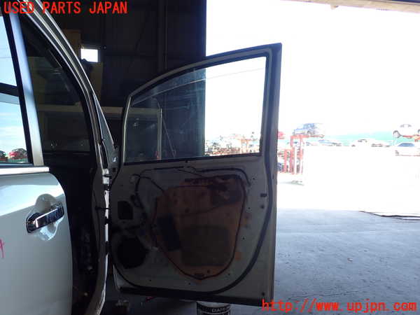 1UPJ-9234391230]エスクァイアハイブリッド(ZWR80G)右前ドア 中古_5