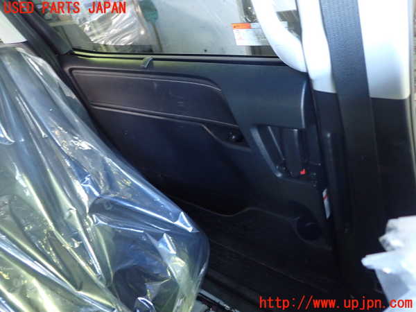 1UPJ-9234391320]エスクァイアハイブリッド(ZWR80G)左後ドア 中古_5