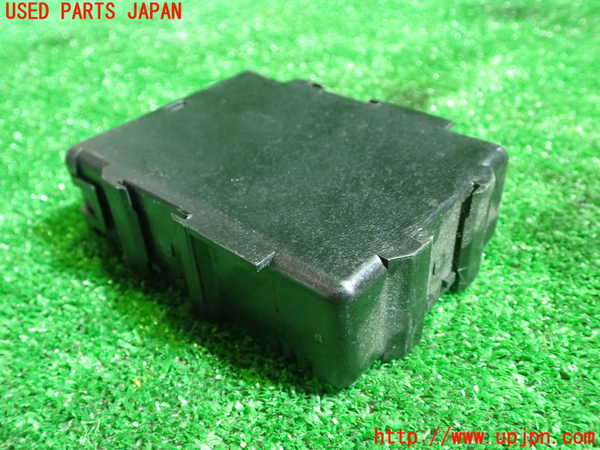 1UPJ-9234396115]エスクァイアハイブリッド(ZWR80G)ミッションコンピューター 中古_3