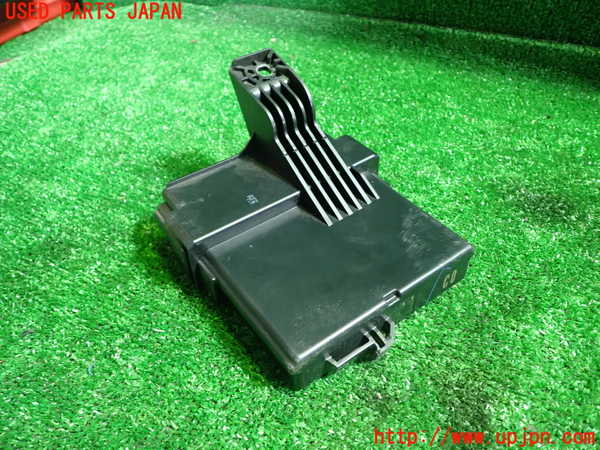 1UPJ-9234396148]エスクァイアハイブリッド(ZWR80G)コンピューター3 中古_3