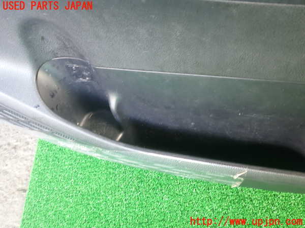 1UPJ-9234391234]エスクァイアハイブリッド(ZWR80G)右前ドア内張り 中古_2