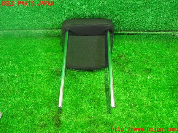 1UPJ-9234397240]エスクァイアハイブリッド(ZWR80G)右3列目ヘッドレスト 中古_4