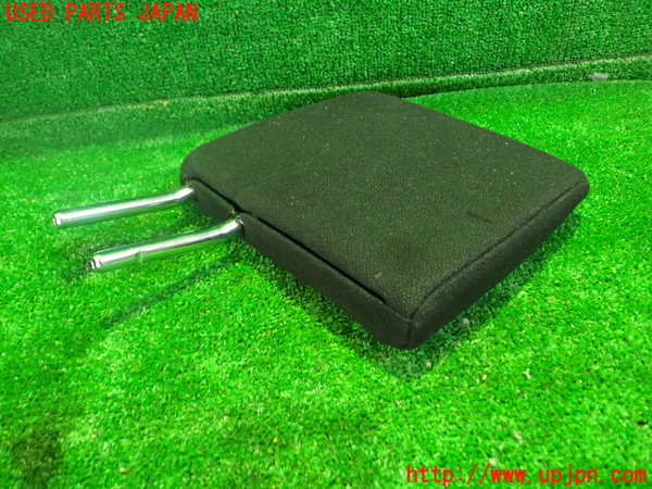 1UPJ-9234397220]エスクァイアハイブリッド(ZWR80G)3列目ヘッドレスト 中古_2