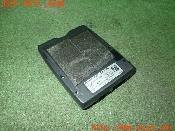 3UPJ=9234400503]アウディ TT ロードスター 1.8T(8NAUQ)トヨタ純正 08686-00121 ETC車載器 中古_2