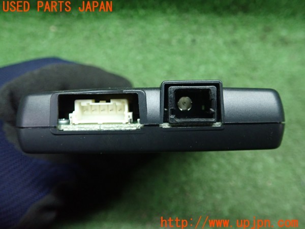 3UPJ=9234400503]アウディ TT ロードスター 1.8T(8NAUQ)トヨタ純正 08686-00121 ETC車載器 中古_4