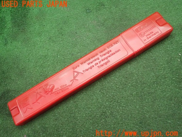 3UPJ=9234400643]アウディ TT ロードスター 1.8T(8NAUQ)純正 8D9860251B 三角表示板 停止表示板 中古_3