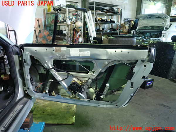 1UPJ-9234401230]アウディ・TT ロードスター(8NAUQ)右ドア 中古 SAINT-GOBAIN SEKURIT M4 43R-001352_4