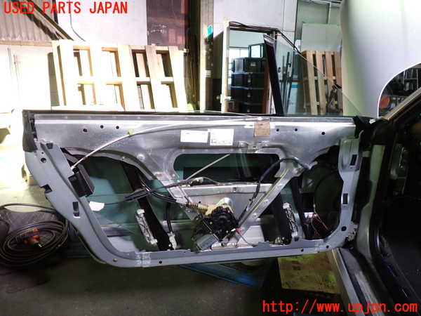 1UPJ-9234401260]アウディ・TT ロードスター(8NAUQ)左ドア 中古 SAINT-GOBAIN SEKURIT M4 43R-001352_4