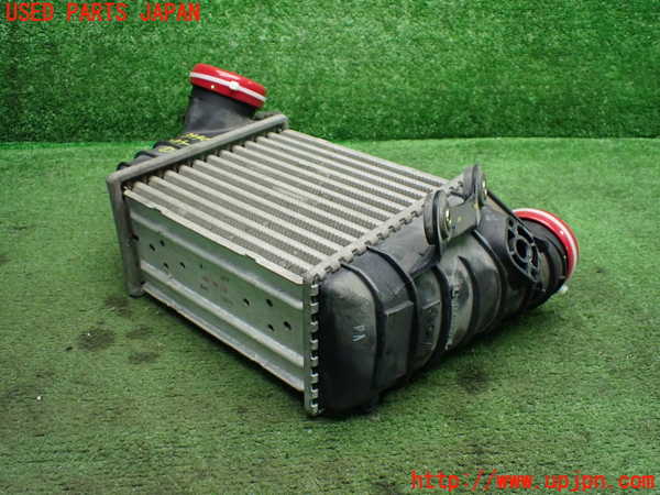 1UPJ-9234402451]アウディ・TT ロードスター(8NAUQ)インタークーラー1 中古_4