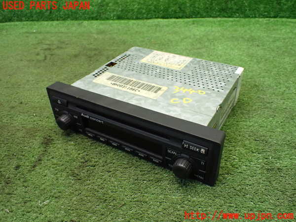 1UPJ-9234406480]アウディ・TT ロードスター(8NAUQ)CDプレーヤー 中古_2