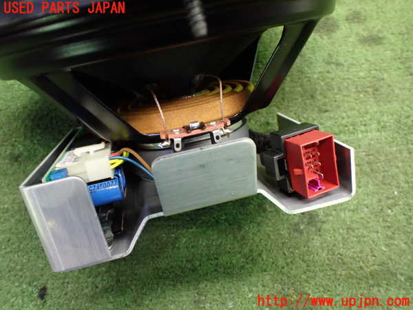 1UPJ-9234406530]アウディ・TT ロードスター(8NAUQ)ウーハー 中古_3