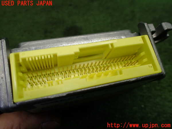 1UPJ-9234406145]アウディ・TT ロードスター(8NAUQ)エアバッグコンピューター 中古_4