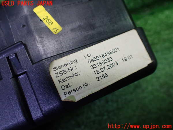 1UPJ-9234406741]アウディ・TT ロードスター(8NAUQ)ヒューズボックス1 中古_4