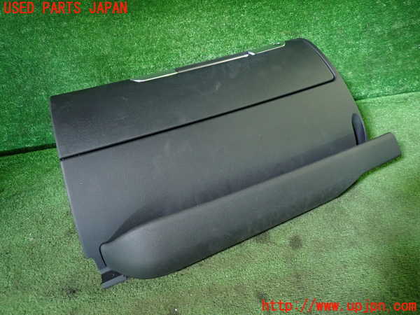 1UPJ-9234407516]アウディ・TT ロードスター(8NAUQ)グローブボックス1 中古_2
