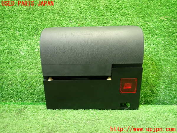 1UPJ-9234407821]アウディ・TT ロードスター(8NAUQ)灰皿1 中古_2