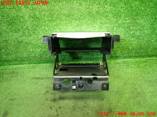 1UPJ-9234407842]アウディ・TT ロードスター(8NAUQ)小物入れ2 中古_5