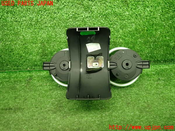 1UPJ-9234407810]アウディ・TT ロードスター(8NAUQ)ドリンクホルダー 中古_3