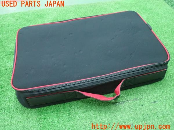 3UPJ=9234410640]ベンツ V350(639811C)YANASE ヤナセ エマージェンシーキット Bタイプ 欠品あり バック 中古_3