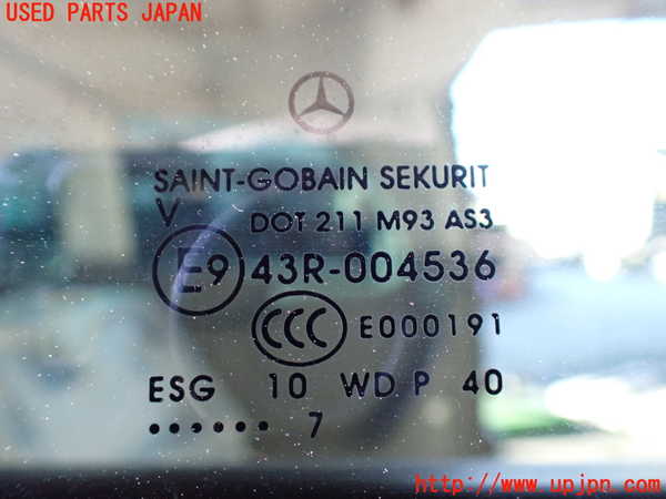 1UPJ-9234411382]ベンツ V350 W639(639811C)左クォーターガラス 中古_3