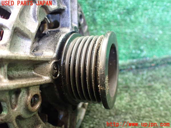 1UPJ-9234416015]ベンツ V350 W639(639811C)オルタネーター(ダイナモ) ジャンク_3