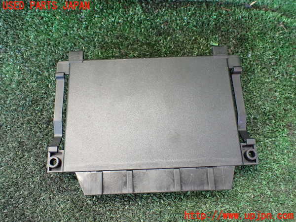 1UPJ-9234416146]ベンツ V350 W639(639811C)コンピューター1 中古_3