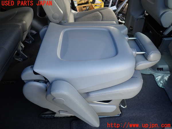 1UPJ-9234417145]ベンツ V350 W639(639811C)右2列目シート 中古_5