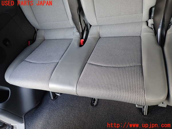 1UPJ-9234417235]ベンツ V350 W639(639811C)右3列目シート 中古_3