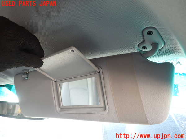 1UPJ-9234417625]ベンツ V350 W639(639811C)室内サンバイザー右側 中古_3