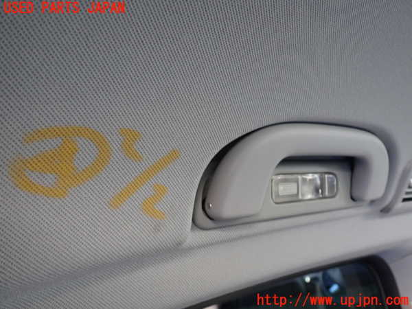 1UPJ-9234416414]ベンツ V350 W639(639811C)ルームランプ4 中古_2