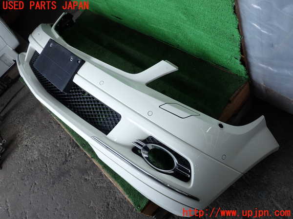 2UPJ-9234421010]ベンツ C200(204048)(204)フロントバンパー 中古_3