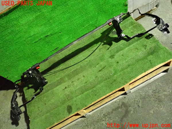 2UPJ-9234421040]ベンツ C200(204048)(204)アッパーコアサポート 中古_2