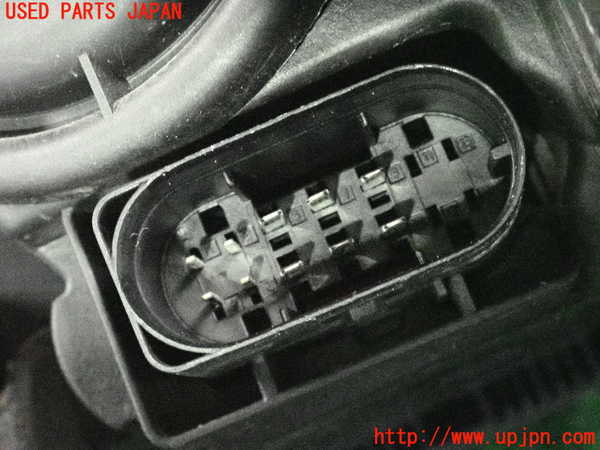 2UPJ-9234421130]ベンツ C200(204048)(204)右ヘッドライト HID 中古_4