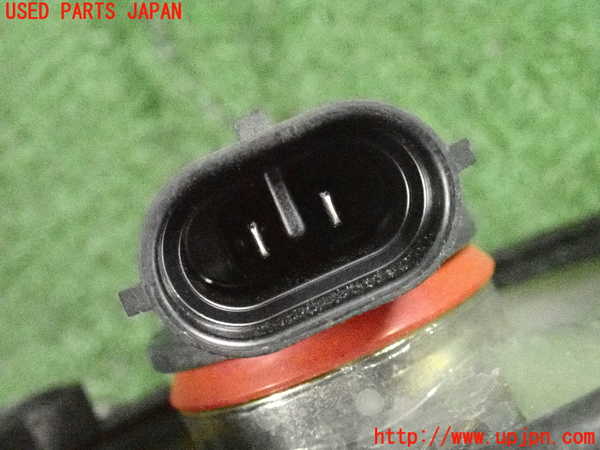 2UPJ-9234421180]ベンツ C200(204048)(204)右フォグ 中古_4