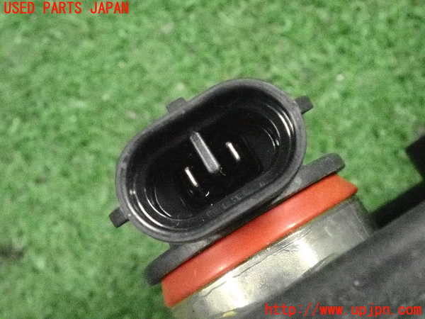 2UPJ-9234421182]ベンツ C200(204048)(204)左フォグ 中古_4