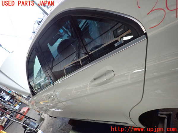 2UPJ-9234421320]ベンツ C200(204048)(204)左後ドア 中古(43R-001582 M3240)_2