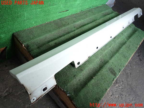 2UPJ-9234421390]ベンツ C200(204048)(204)右サイドステップ 中古_3