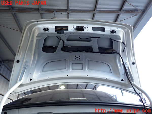 2UPJ-9234421500]ベンツ C200(204048)(204)トランク 中古_2