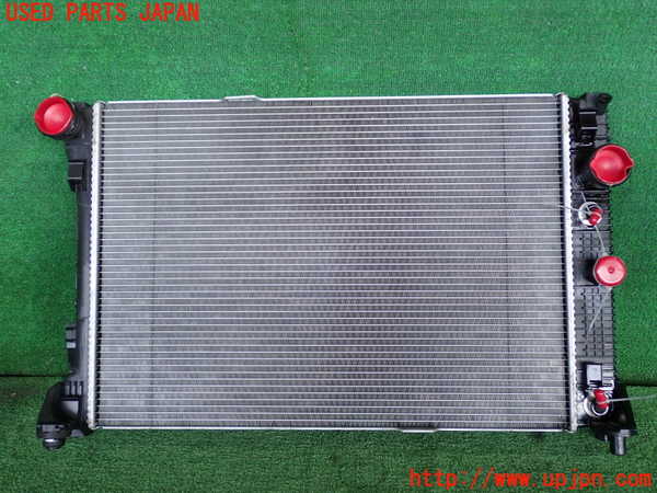 2UPJ-9234422321]ベンツ C200(204048)(204)ラジエーター1 中古_2