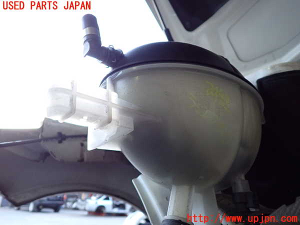 2UPJ-9234422410]ベンツ C200(204048)(204)ラジエータータンク 中古_2