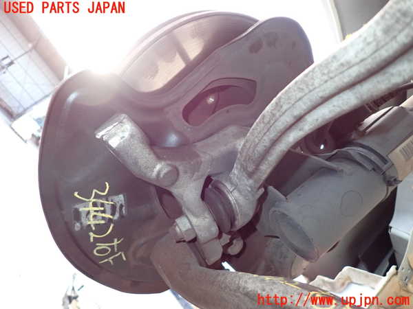 2UPJ-9234424290]ベンツ C200(204048)(204)右フロントナックルハブ 中古_2