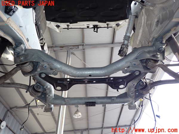 2UPJ-9234425285]ベンツ C200(204048)(204)フロントメンバー 中古_2