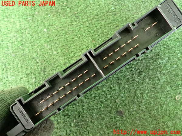 2UPJ-9234426147]ベンツ C200(204048)(204)コンピューター2 中古_4