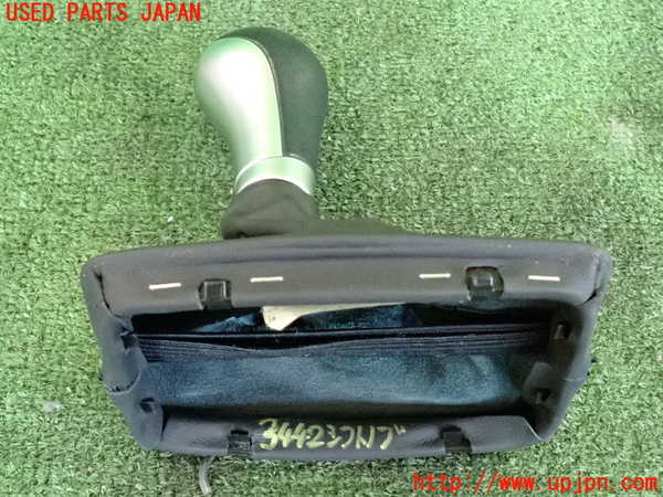 2UPJ-9234427570]ベンツ C200(204048)(204)シフトノブ 中古_3