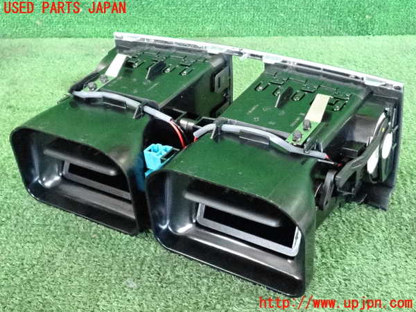 2UPJ-9234427528]ベンツ C200(204048)(204)エアコン吹き出し口3 (真中) 中古_3